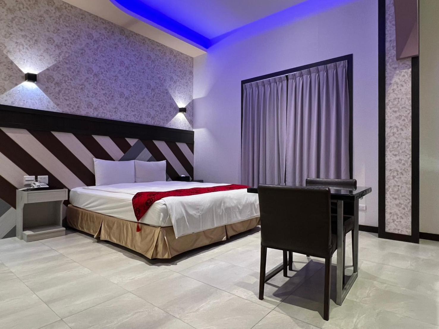 Pingtung Wei Feng Exquisite Motel Pintung Branch מראה חיצוני תמונה