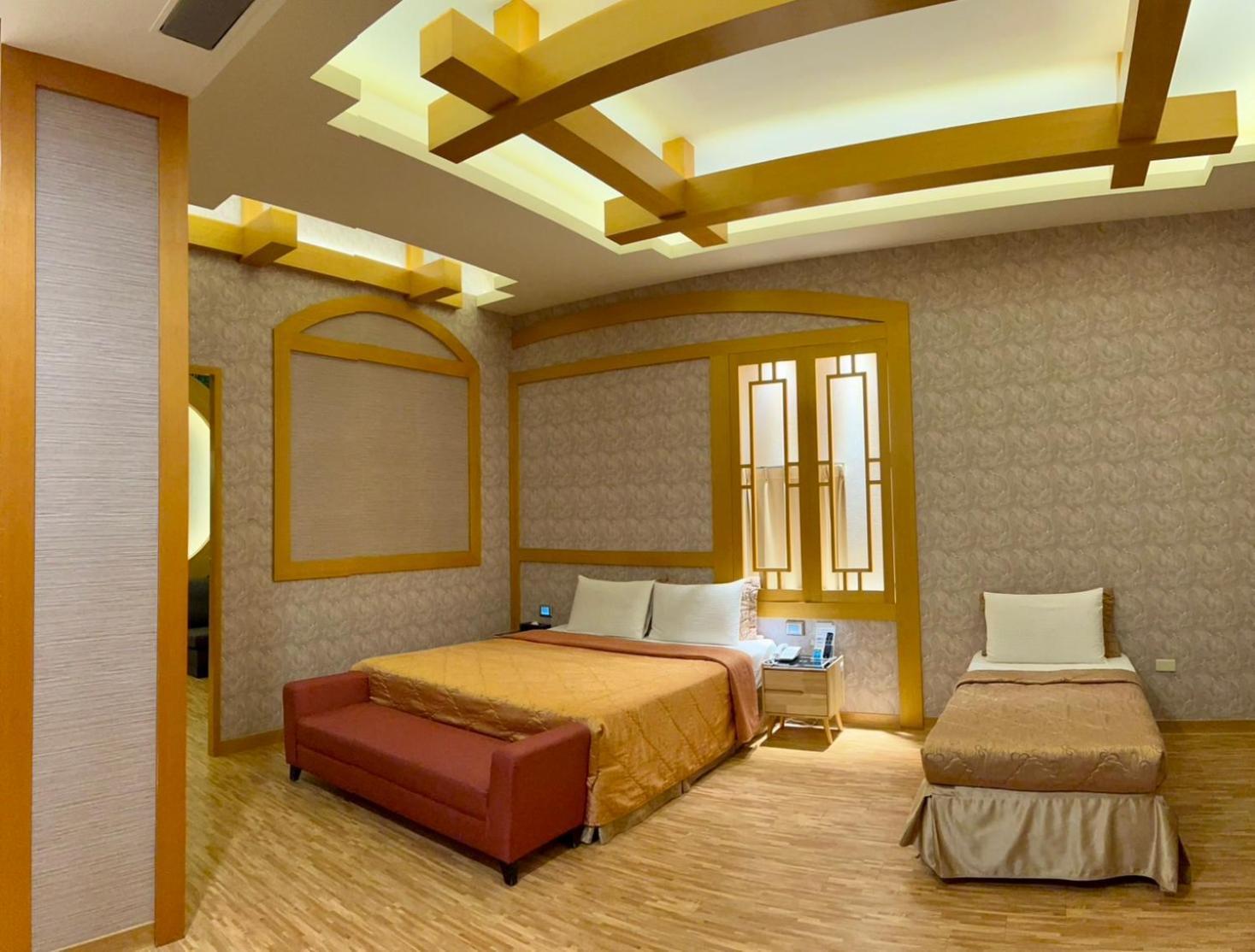 Pingtung Wei Feng Exquisite Motel Pintung Branch מראה חיצוני תמונה