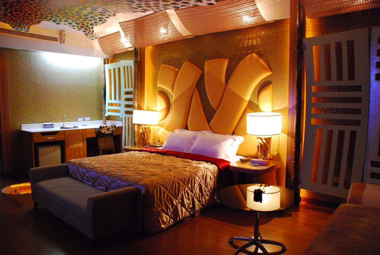 Pingtung Wei Feng Exquisite Motel Pintung Branch מראה חיצוני תמונה